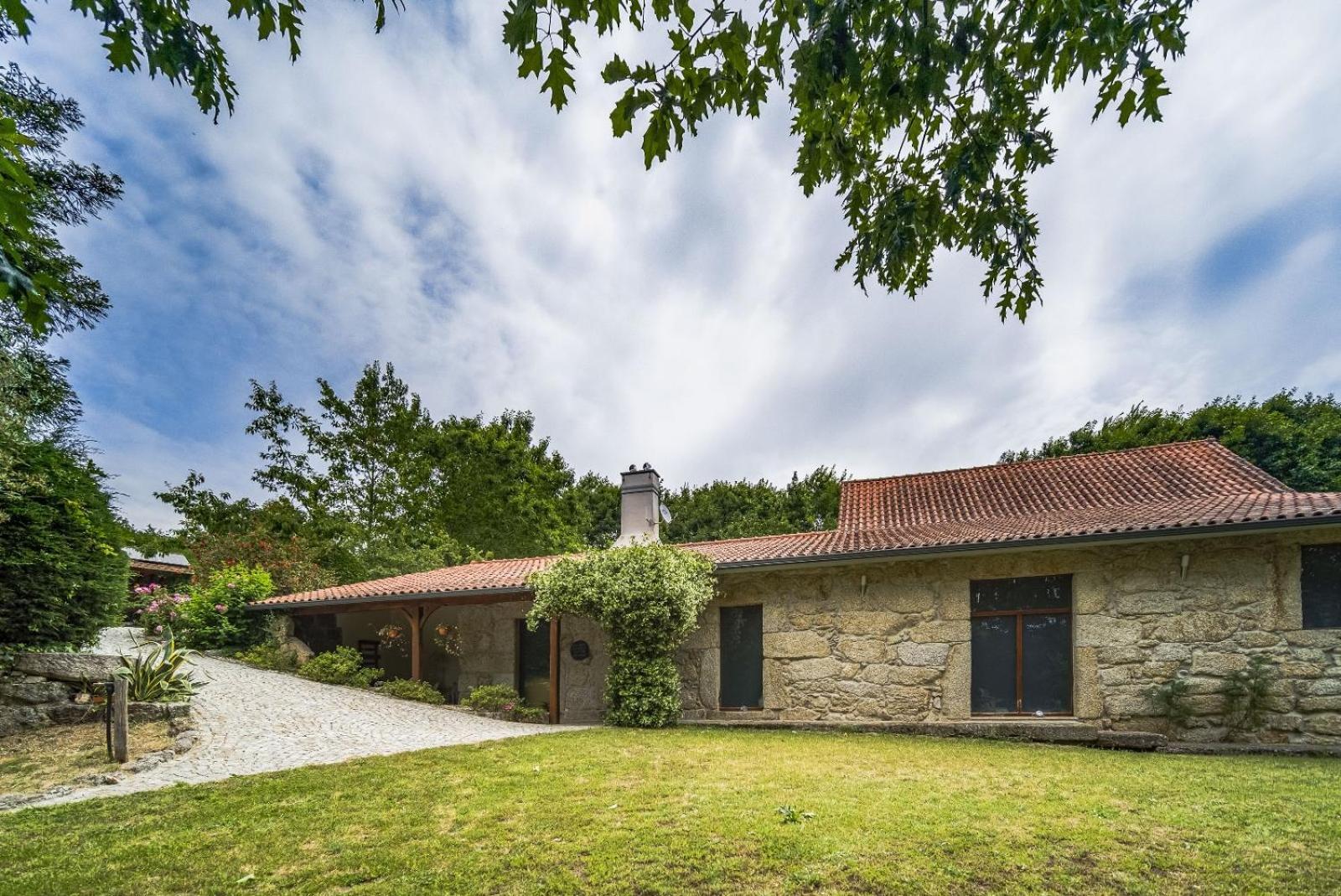 Quinta Das Fontes - Alojamento Rustico Local E Turismo Rural 圣佩罗多索 外观 照片